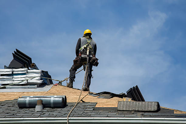 Professional Metal Roofing technician working in Russell, IL